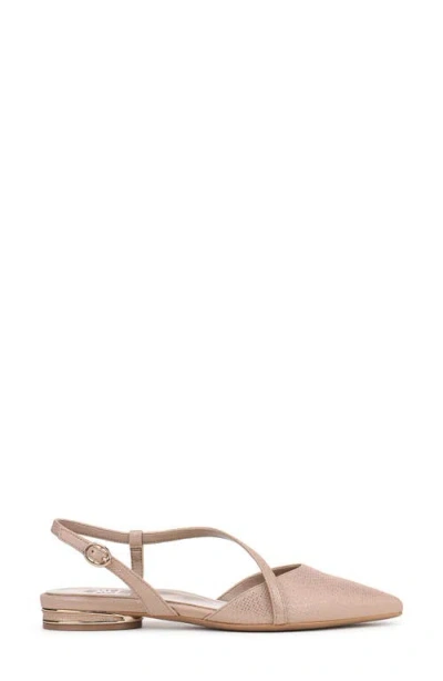 Naturalizer Hawaii Pointed Toe Slingback Flat In Sand
