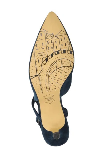 Bella Vita Kayce Pointed Toe Pump In Blue