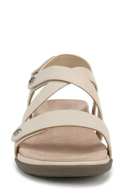 Vionic Cypress Slingback Sandal In Neutral