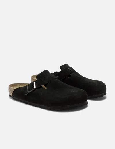Birkenstock Boston Soft Footbed In Black