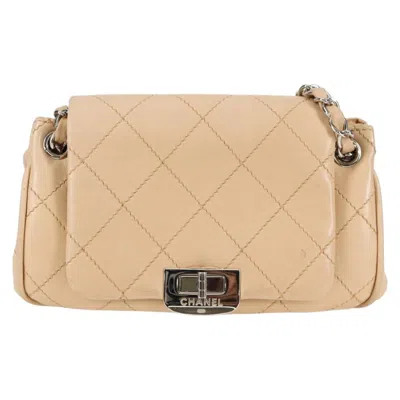 Pre-owned Chanel 2,55 Beige Leather Shoulder Bag () In Sand