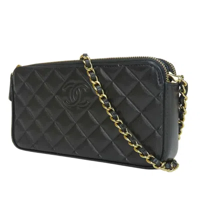 Pre-owned Chanel Black Leather Pochette Shoulder Bag ()
