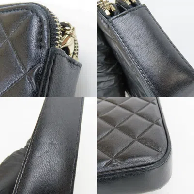 Pre-owned Chanel Black Leather Pochette Shoulder Bag ()