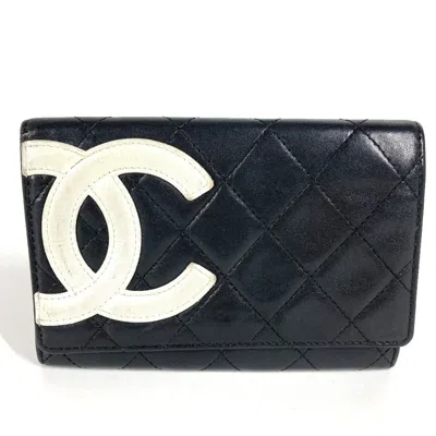 Pre-owned Chanel Black White Leather Long Wallet (bi-fold) () In Multi