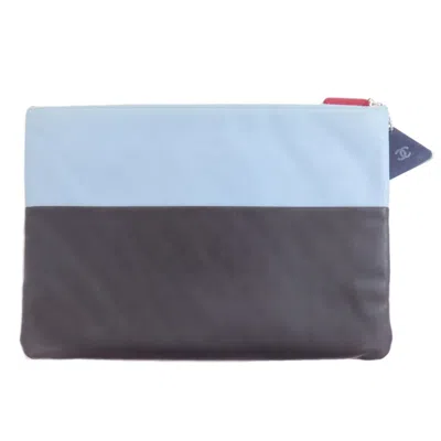 Pre-owned Chanel Blue Navy Leather Clutch Bag ()