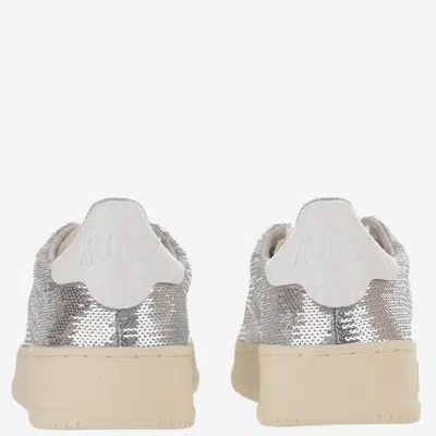 Autry Dallas Low Sparkling Sneakers In Silver And White Sequins Shoes In Silver