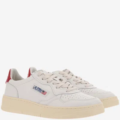 Autry Low Medalist Leather Sneakers In Multi