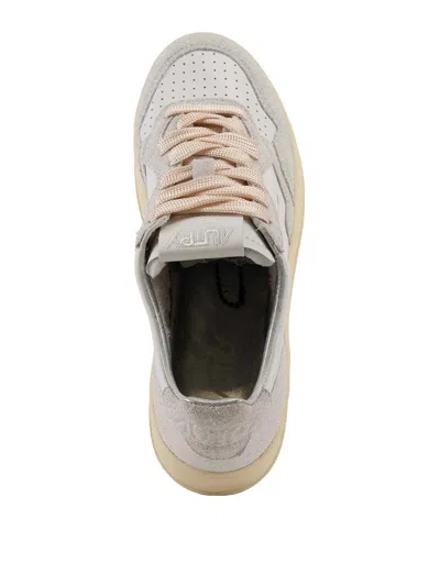 Autry Medalist Platform Sneakers In Gray
