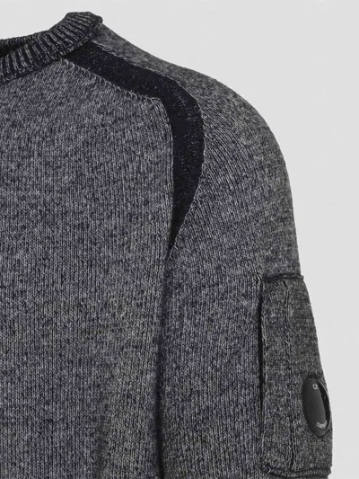 C.p. Company Textured Knit Sweater With Circular Lens Pocket In Gray