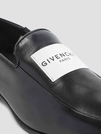 Givenchy Glossy Round Toe Loafers In Black