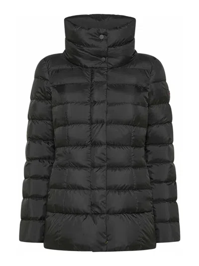 Peuterey Flagstaff Mqn 03 Funnel-neck Quilted Jacket In Black