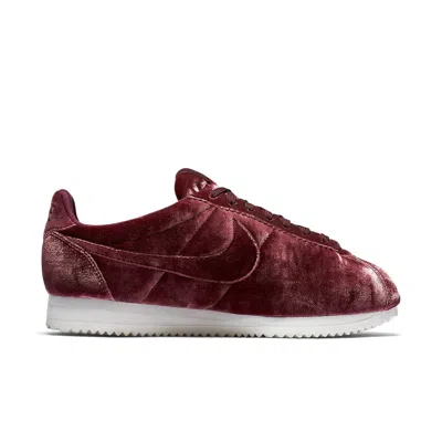 Nike (wmns)  Classic Cortez Premium 'velvet Maroon' In Burgundy