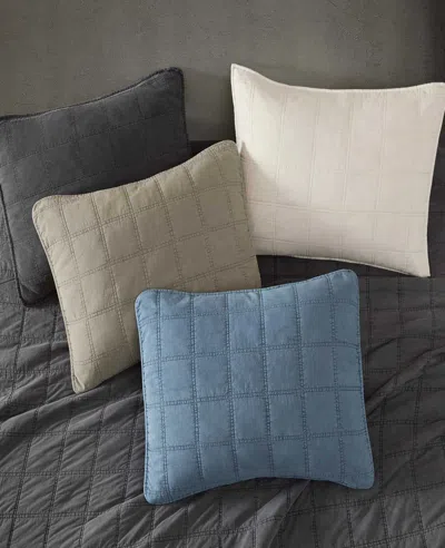 Kenneth Cole Stonewashed Quilt Set In Gray