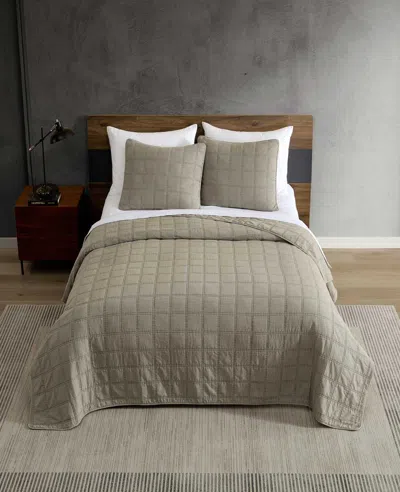 Kenneth Cole Stonewashed Quilt Set In Brown