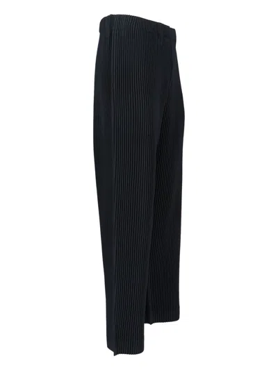 Issey Miyake Cropped Pleated Trousers For Modern Look In Black