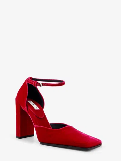 Alaïa Alaia Women D' Orsay 90 Velvet Decollete In Red