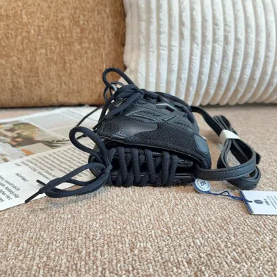 Balenciaga Women Pre-loved Bag Very Good Condition In Black