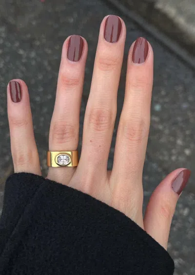 Ssone Chocolate Cosmos Nail Lacquer