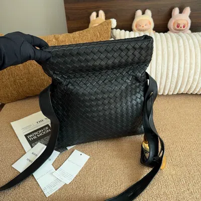 Bottega Veneta Women Pre-loved Bag Very Good Condition In Black