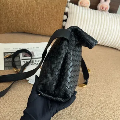 Bottega Veneta Women Pre-loved Bag Very Good Condition In Black