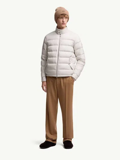 Moncler Phrier Short Down Jacket In White
