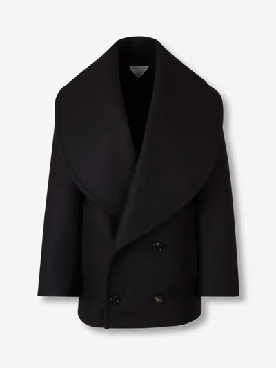 Bottega Veneta Short Wool Coat In Black