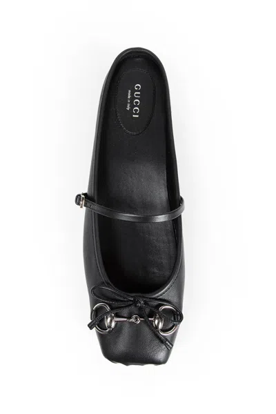 Gucci Leather Ballet Flats Featuring Metal Detail In Black