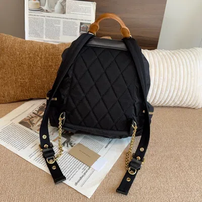 Burberry Women Pre-loved Bag Very Good Condition In Multi