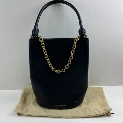 Burberry Women Pre-loved Bag Very Good Condition In Black