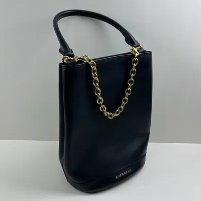 Burberry Women Pre-loved Bag Very Good Condition In Black