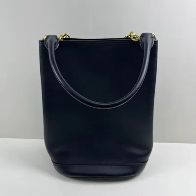 Burberry Women Pre-loved Bag Very Good Condition In Black