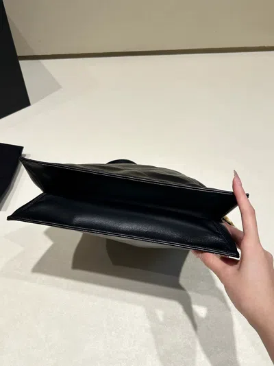 Pre-owned Chanel Women Pre-loved Bag Very Good Condition In Multi