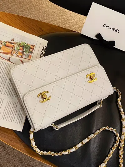 Pre-owned Chanel Women Pre-loved Bag Very Good Condition In Multi