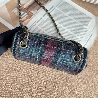 Pre-owned Chanel Women Pre-loved Bag Very Good Condition In Multi
