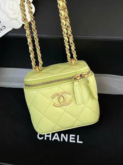 Pre-owned Chanel Women Pre-loved Bag Very Good Condition In Multi