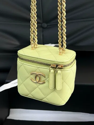 Pre-owned Chanel Women Pre-loved Bag Very Good Condition In Multi