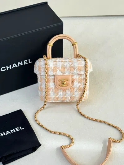Pre-owned Chanel Women Pre-loved Bag Very Good Condition In Multi