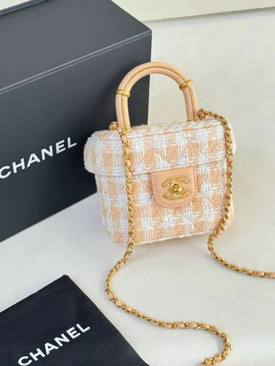 Pre-owned Chanel Women Pre-loved Bag Very Good Condition In Multi