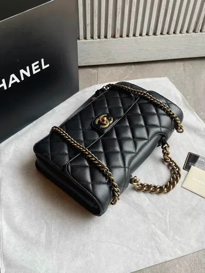 Pre-owned Chanel Women Pre-loved Bag Very Good Condition In Multi