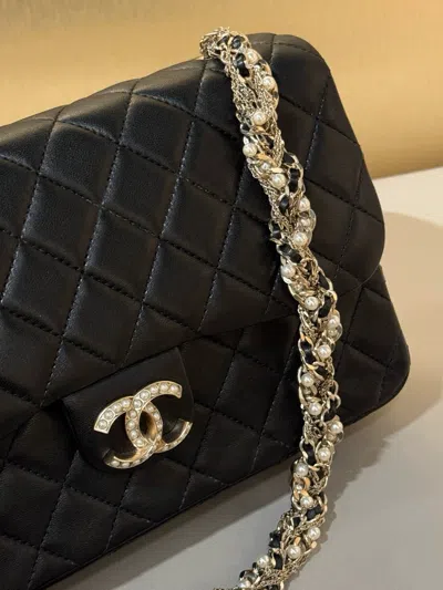 Pre-owned Chanel Women Pre-loved Bag Very Good Condition In Multi