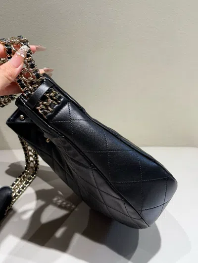 Pre-owned Chanel Women Pre-loved Bag Very Good Condition In Multi