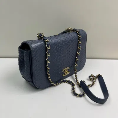 Pre-owned Chanel Women Pre-loved Bag Very Good Condition In Multi