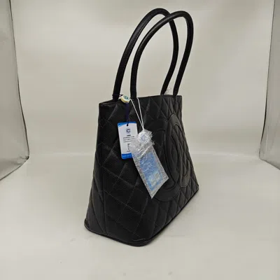 Pre-owned Chanel Women Pre-loved Bag Very Good Condition In Multi