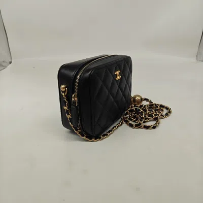 Pre-owned Chanel Women Pre-loved Bag Very Good Condition In Multi