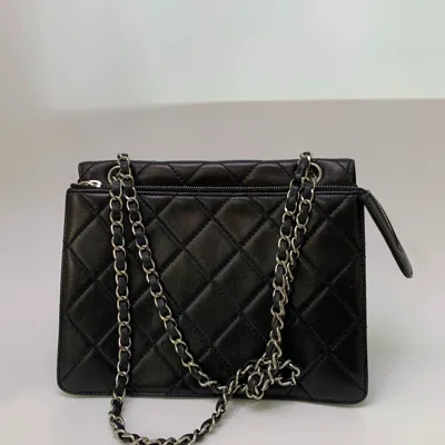 Pre-owned Chanel Women Pre-loved Bag Very Good Condition In Multi