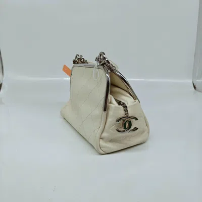 Pre-owned Chanel Women Pre-loved Bag Very Good Condition In Multi