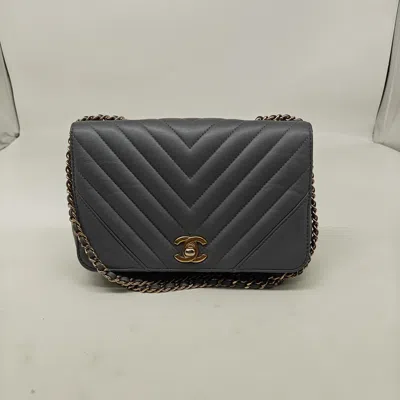 Pre-owned Chanel Women Pre-loved Bag Very Good Condition In Multi