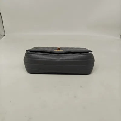 Pre-owned Chanel Women Pre-loved Bag Very Good Condition In Multi