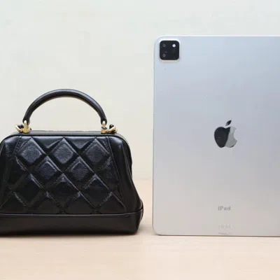 Pre-owned Chanel Women Pre-loved Bag Very Good Condition In Multi