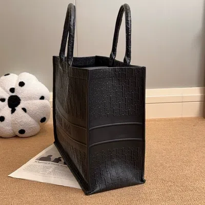 Dior Women Pre-loved Bag Very Good Condition In Multi